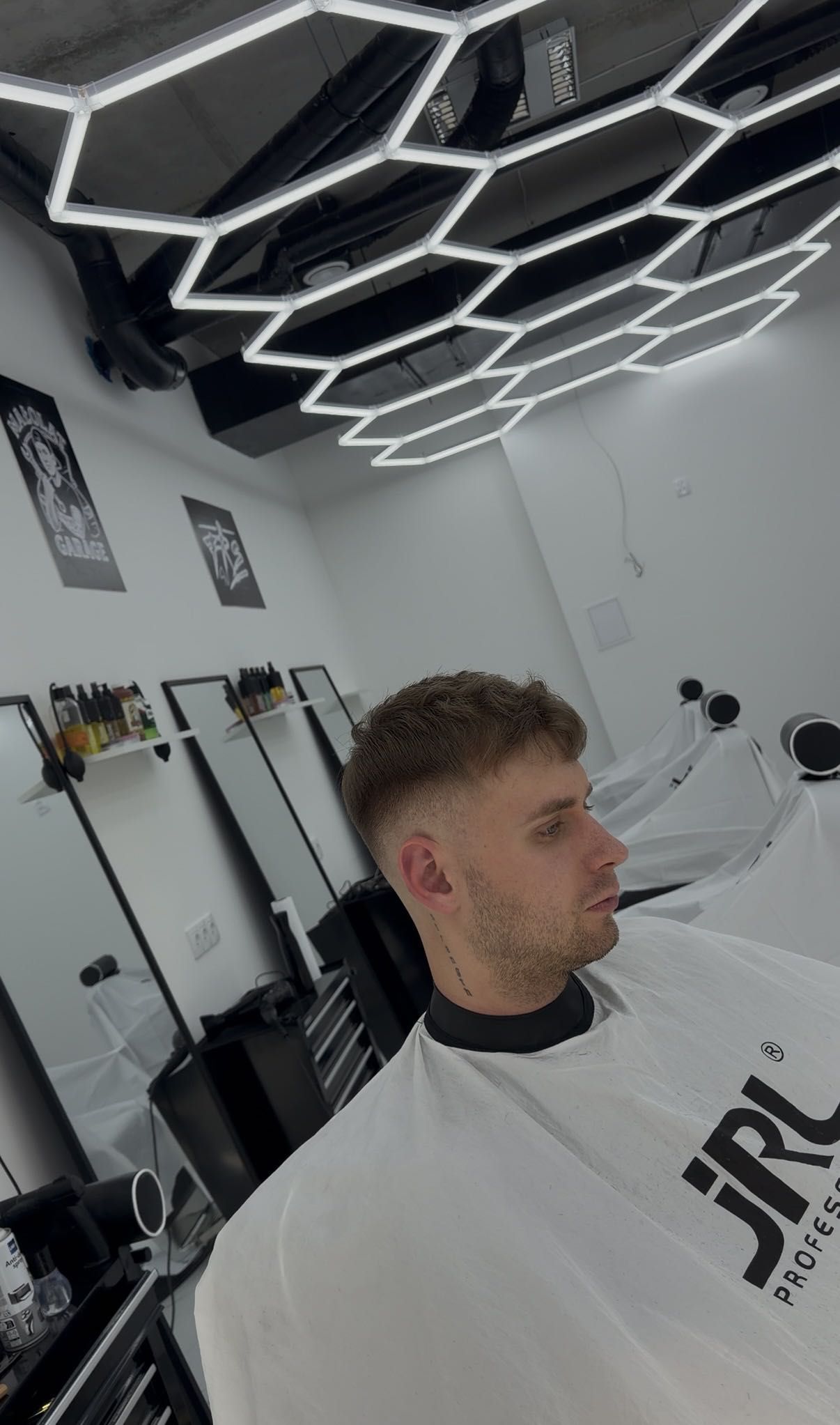 Efekt pracy barbera z K.N Barbershop w Pile